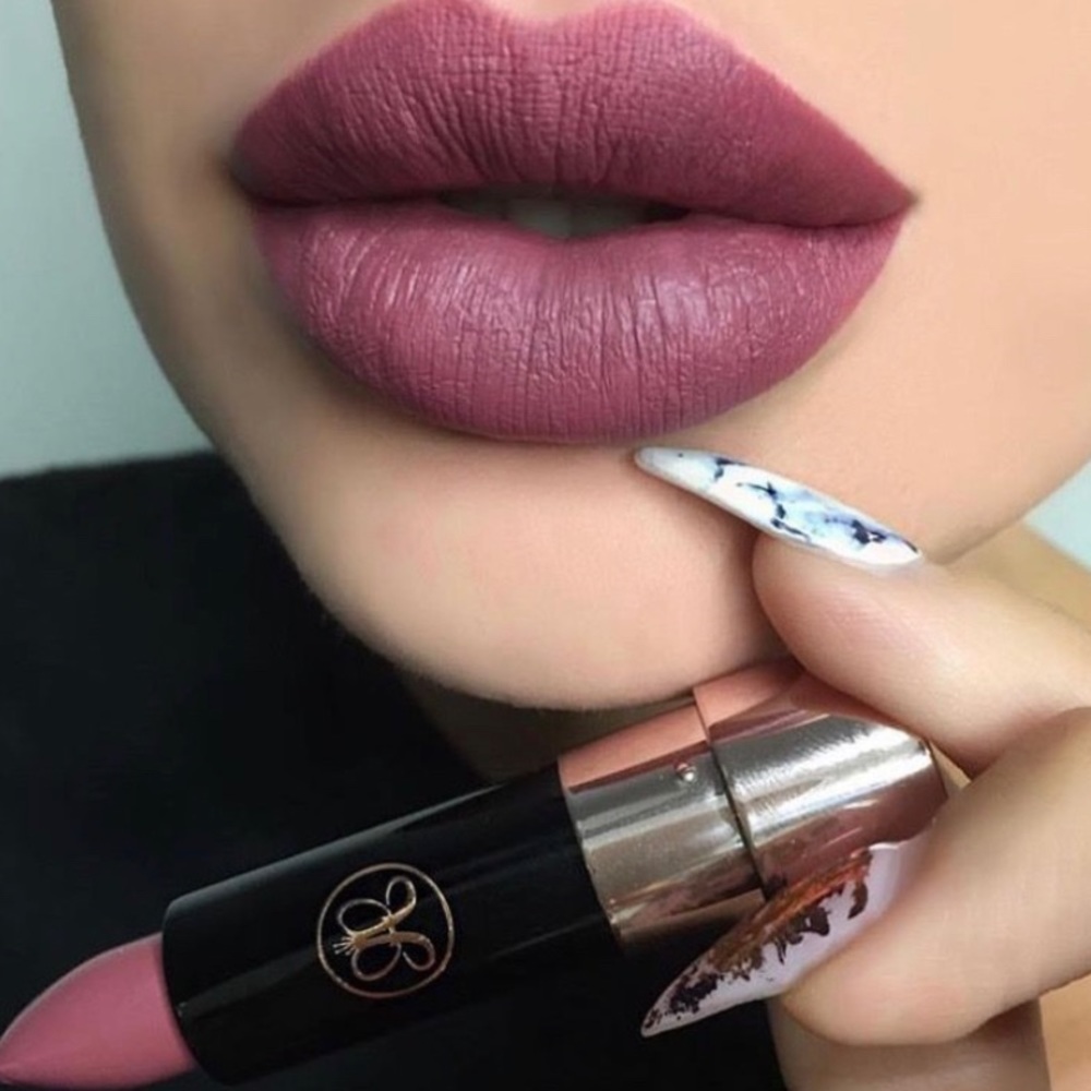 🐕2/$22 NWT Anastasia Mini Dead Roses Matte